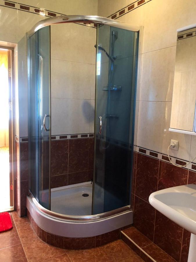 ונדזור Valda Hotel On Tumanyan מראה חיצוני תמונה